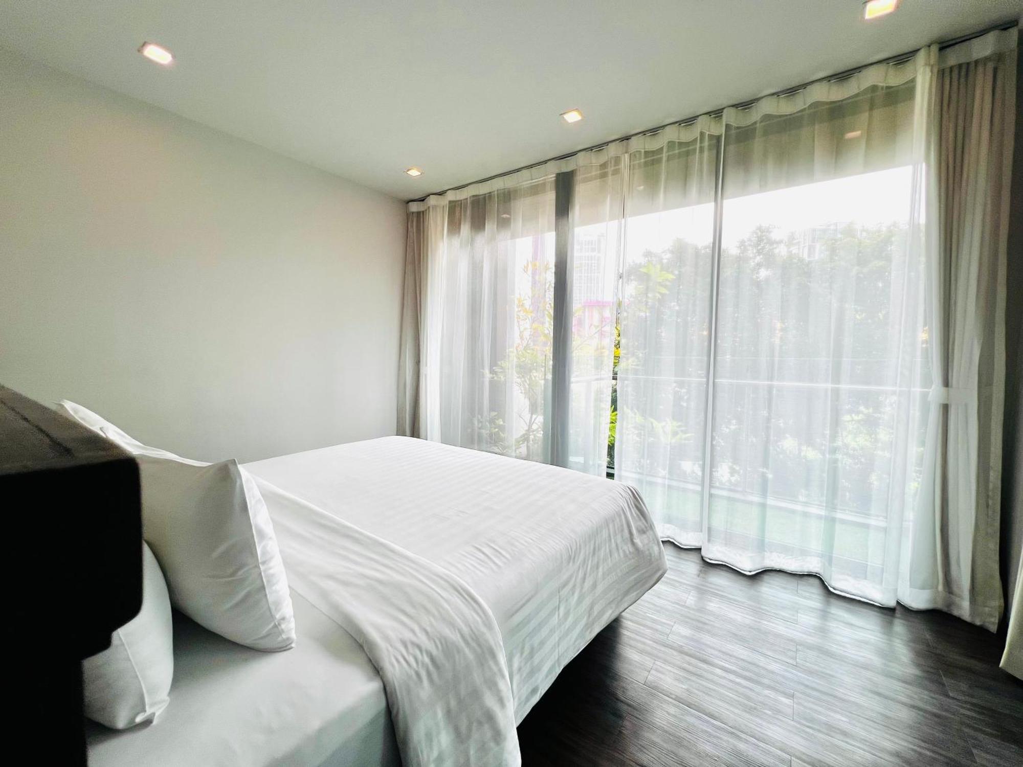 Civic Horizon Hotel & Residence Bangkok Exteriör bild