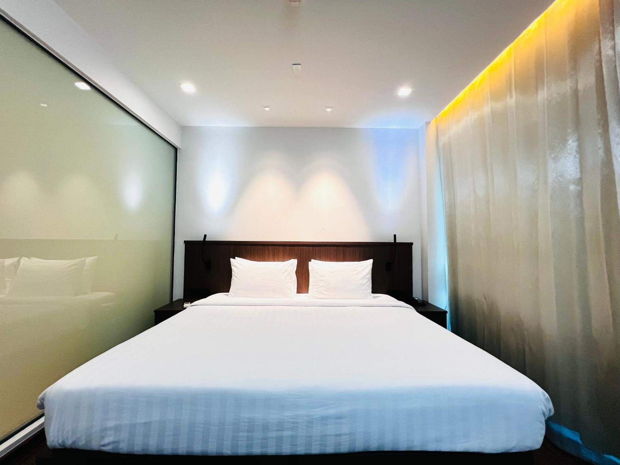 Civic Horizon Hotel & Residence Bangkok Exteriör bild